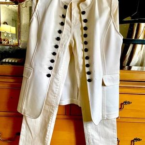 Sleeveless vest with size 4 jeans